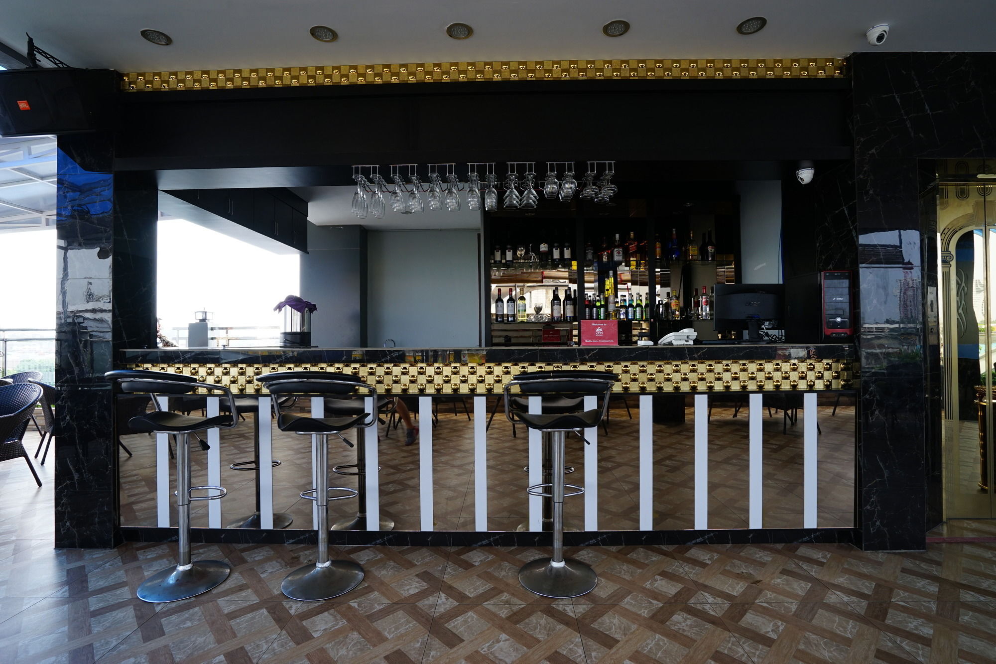 Cardinal Lucky Star Hotel Batam Bagian luar foto