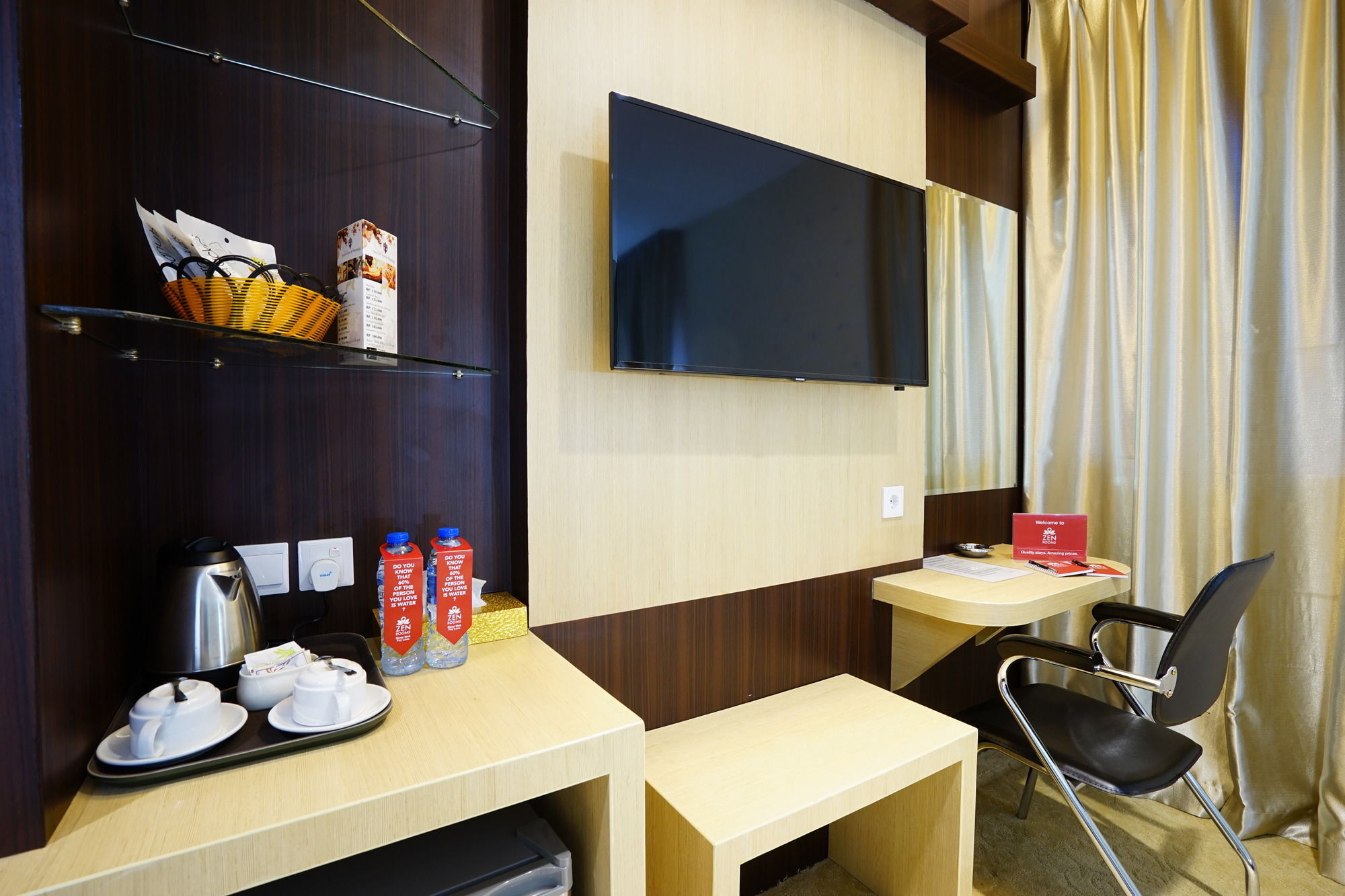 Cardinal Lucky Star Hotel Batam Bagian luar foto