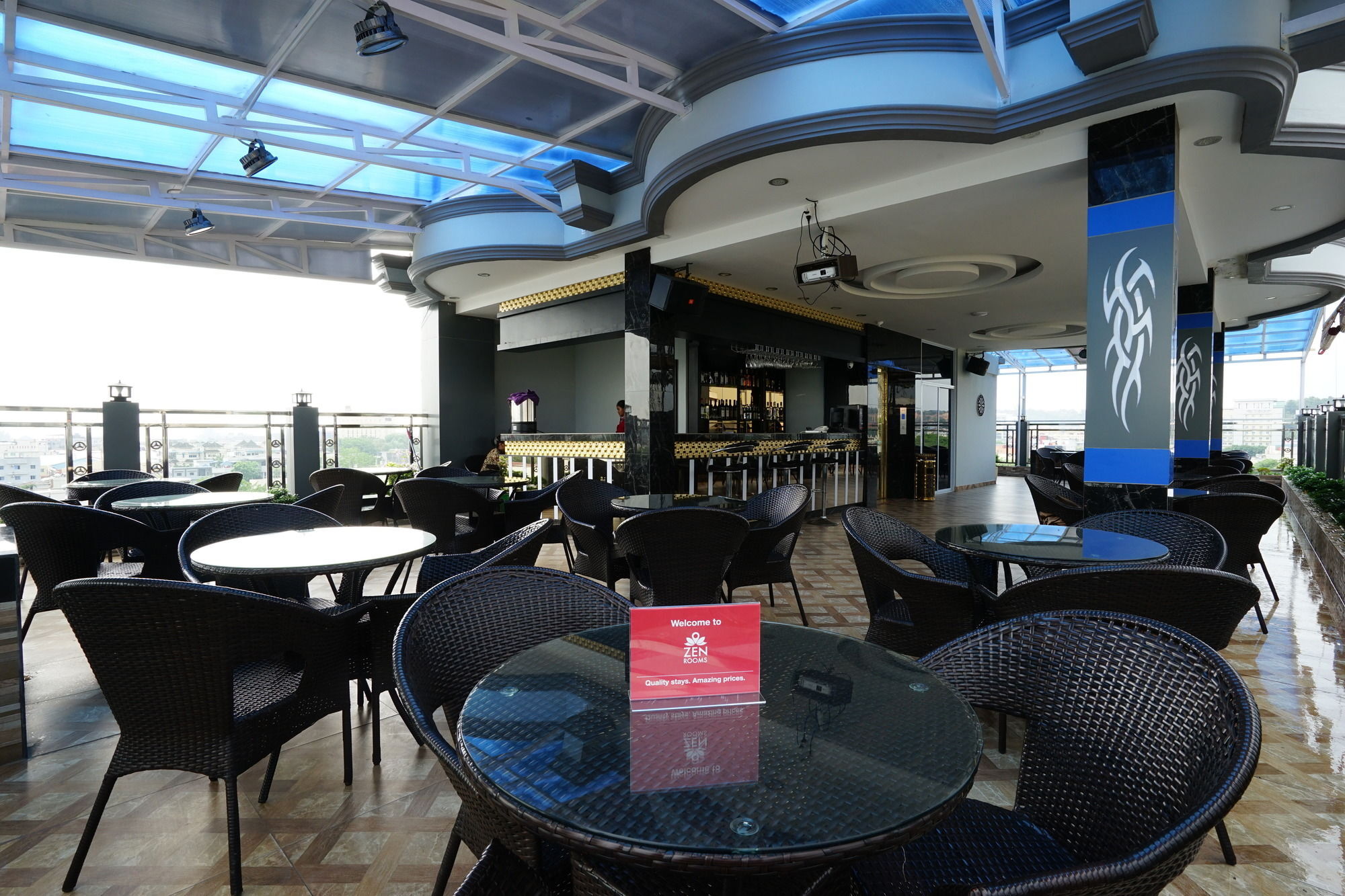 Cardinal Lucky Star Hotel Batam Bagian luar foto