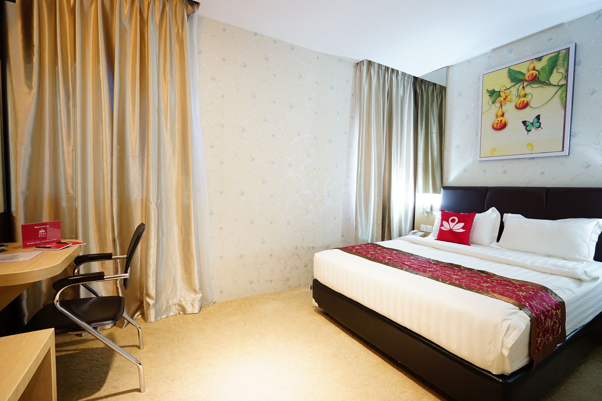 Cardinal Lucky Star Hotel Batam Bagian luar foto